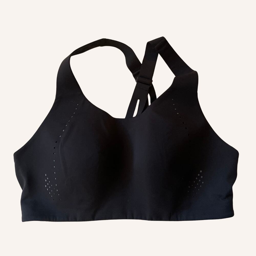 LULULEMON bra 38C AirSupport black cross back sports bra pristine condition